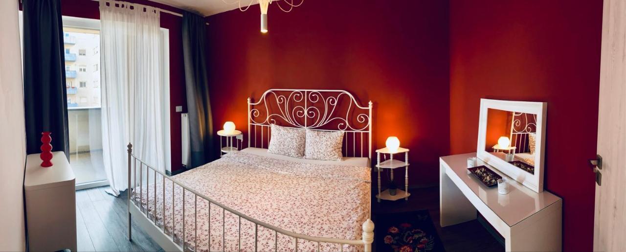 Bed Apartments - Vintage Vibes Temešvár Exteriér fotografie
